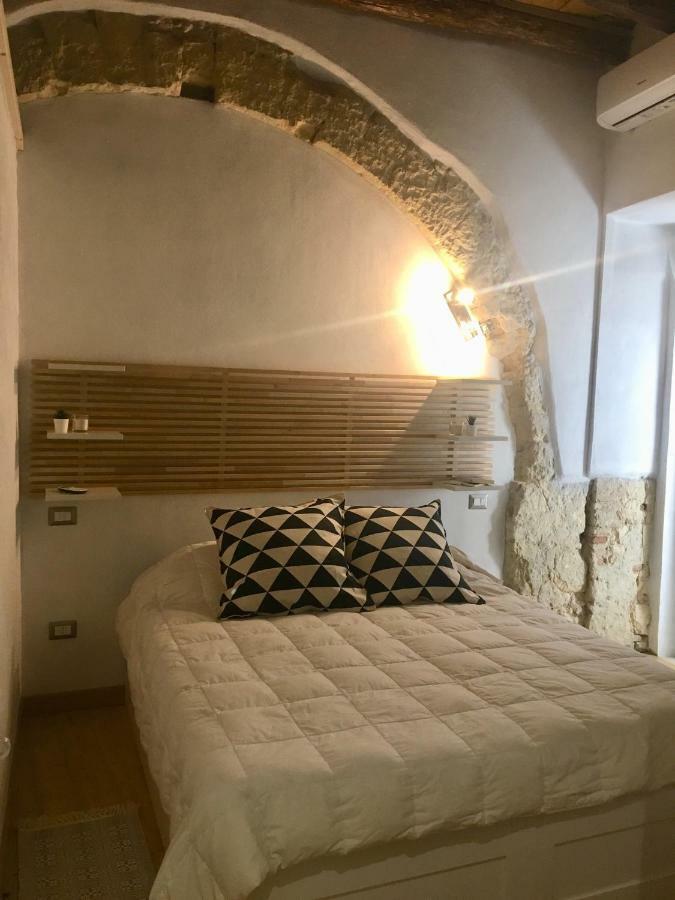 Residenze San Domenico Apartment กาญารี ภายนอก รูปภาพ